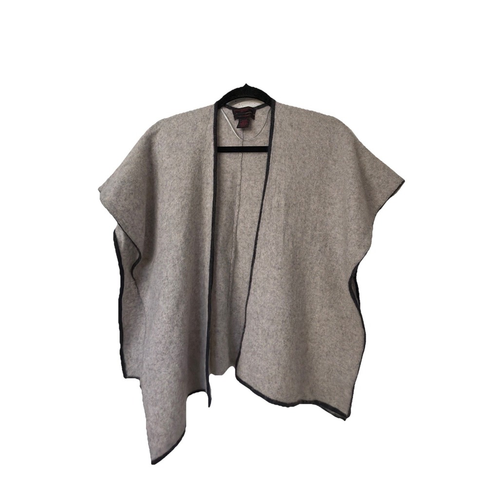 Christian Siriano Poncho Shawl 100%cashmere scarf